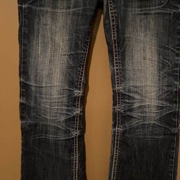 Zanadi Jeans Embellished Pockets - Picture 4 of 16